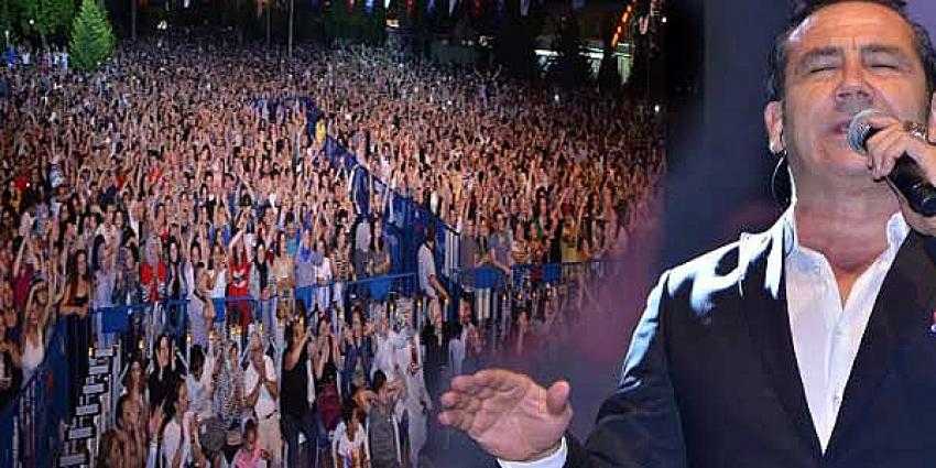 İZMİTLİ SANAT&Ccedil;I COŞTURDU