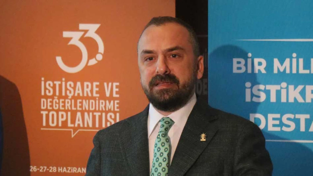 AK Parti kampında yeni şarkı s&uuml;rprizi