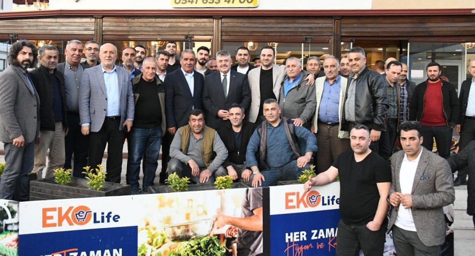 Ak Parti Kocaeli Milletvekili Adayı Veysel Tipioğlu dur durak bilmiyor