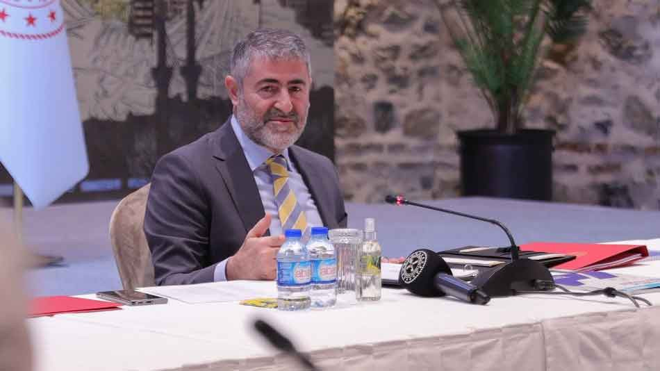 Bakan Nebati'den sektörlere istişare mesajı