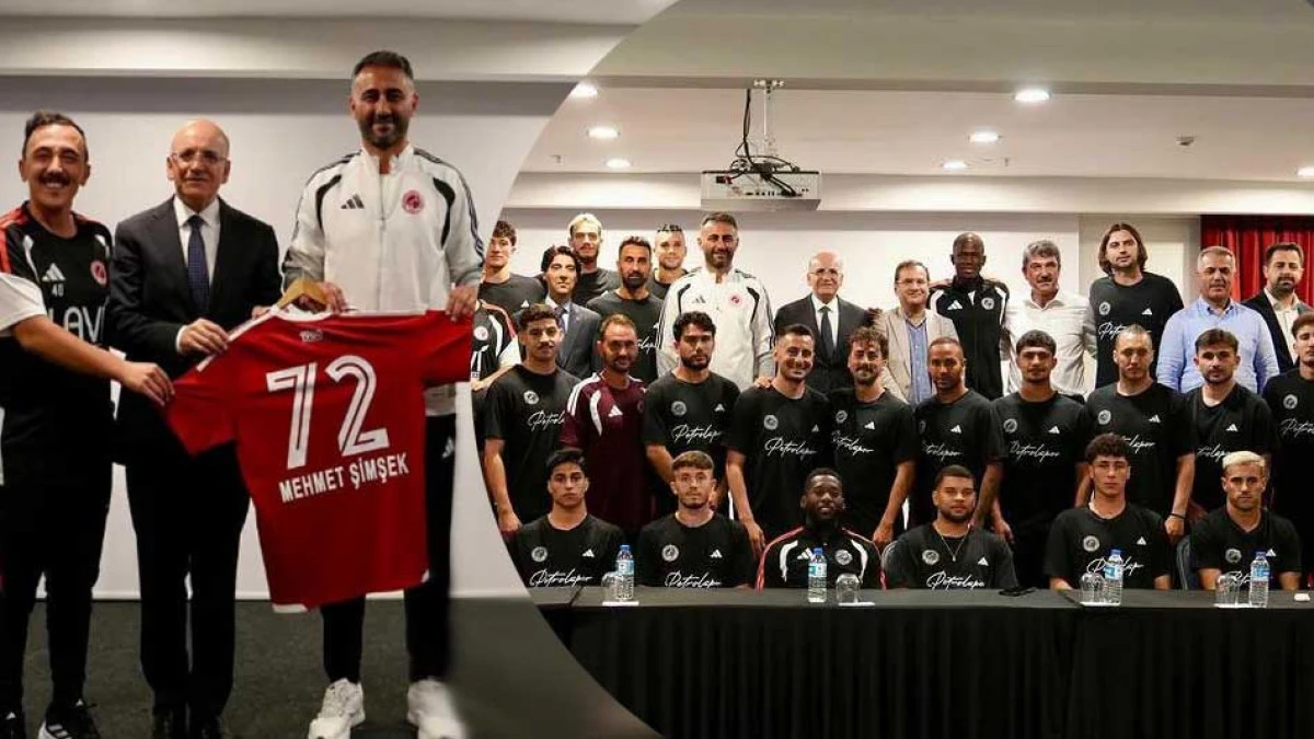 Bakan Şimşek, Bolu kampındaki Batman Petrolspor'u ziyaret etti