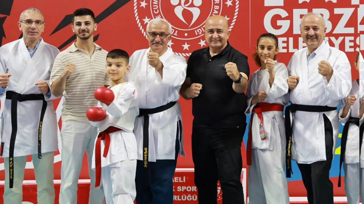 Başkan B&uuml;y&uuml;kg&ouml;z'den karate s&uuml;rprizi