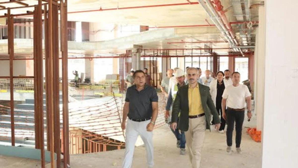 Başkan &Ccedil;ift&ccedil;i, &Ccedil;ayırova'ya m&uuml;jdeyi verdi