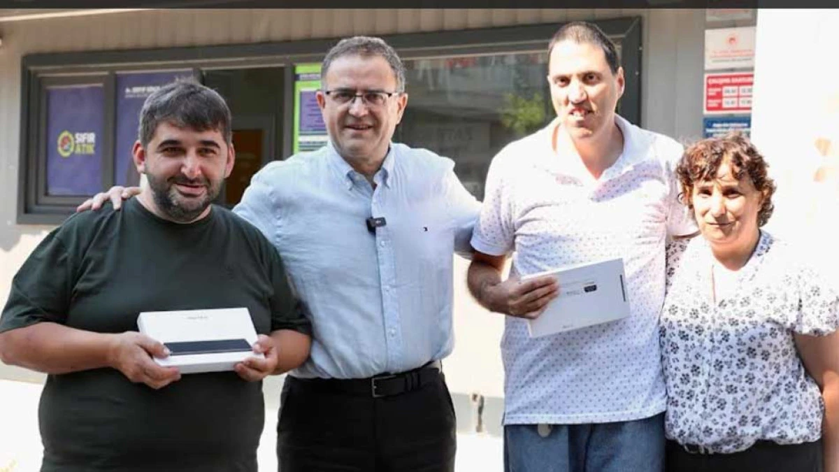 Başkan G&ouml;k&ccedil;e'den Derinceli gen&ccedil;lere geri d&ouml;n&uuml;ş&uuml;m &ouml;d&uuml;l&uuml;