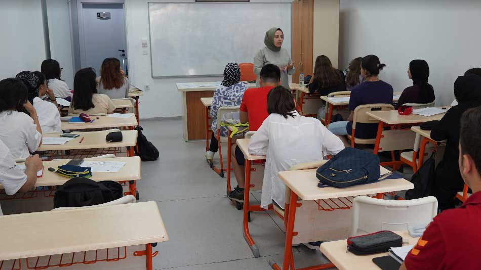 Çayırova'da Yaz okulu kayıtları başlıyor