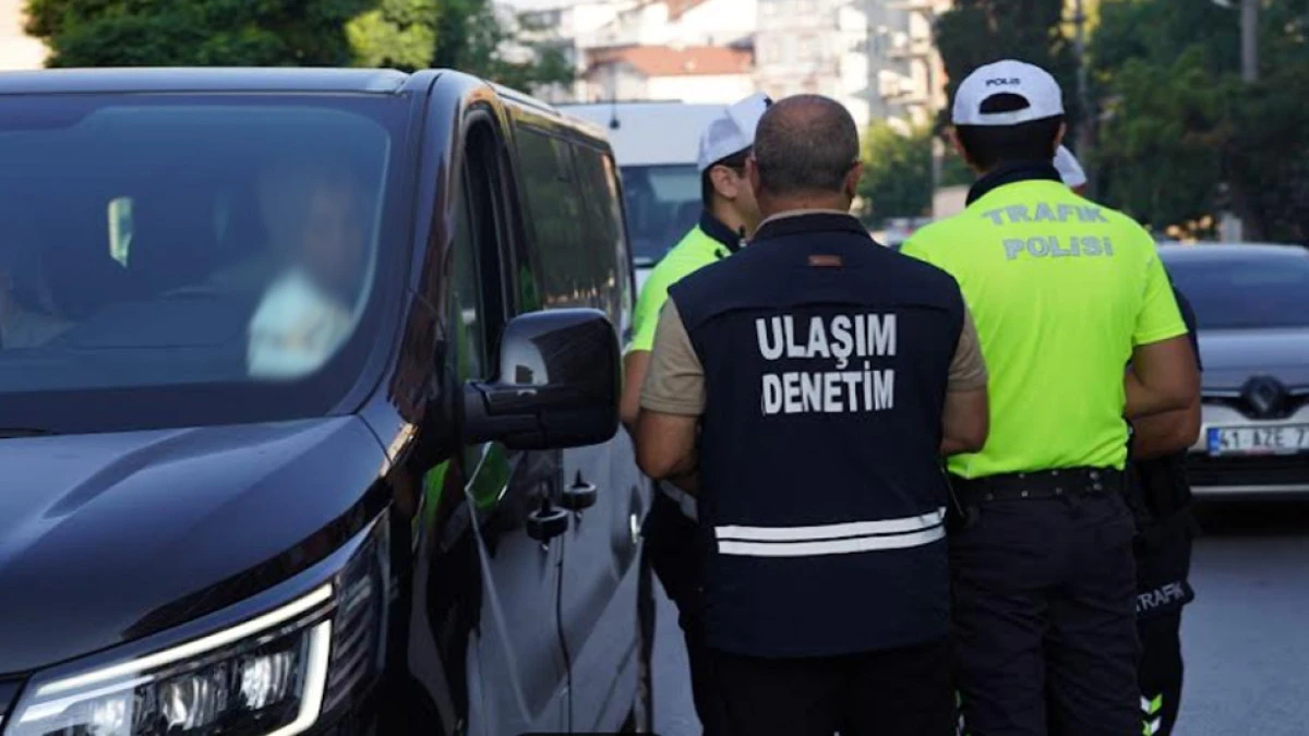 Gebze ile Karam&uuml;rsel'deki korsan servislere ceza yağdı