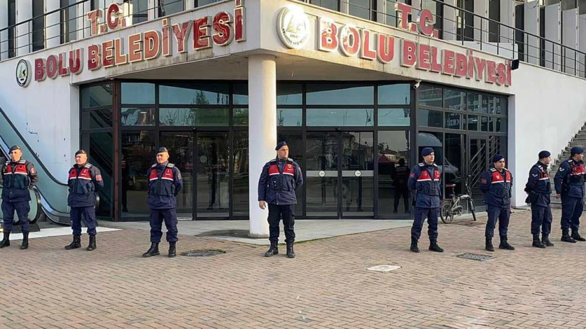 G&ouml;zaltına alınan isimler belli oldu