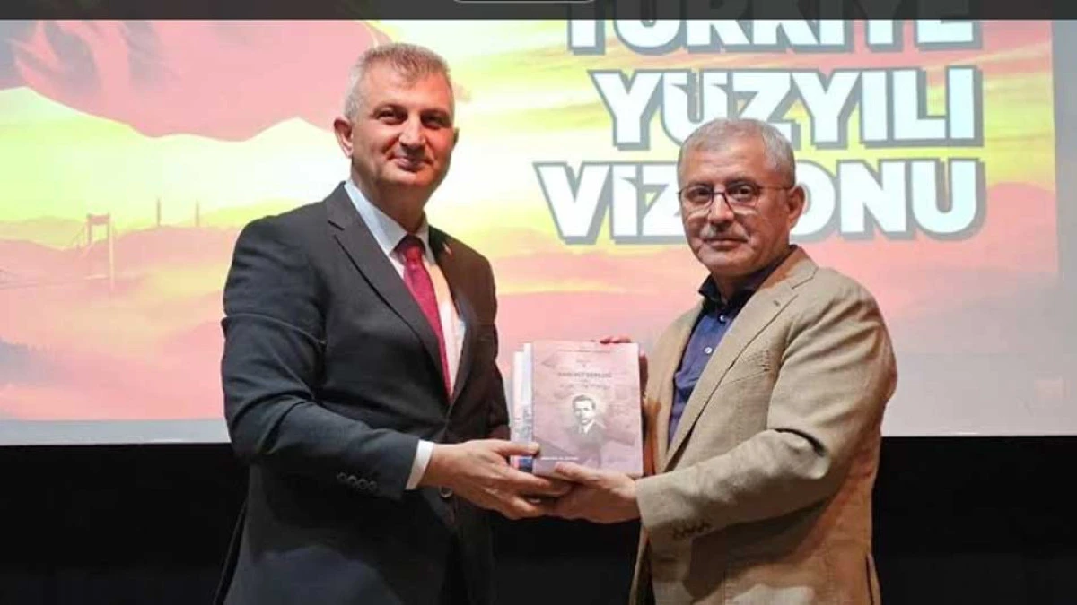 Hilmi T&uuml;rkmen G&ouml;lc&uuml;k&rsquo;te anlattı