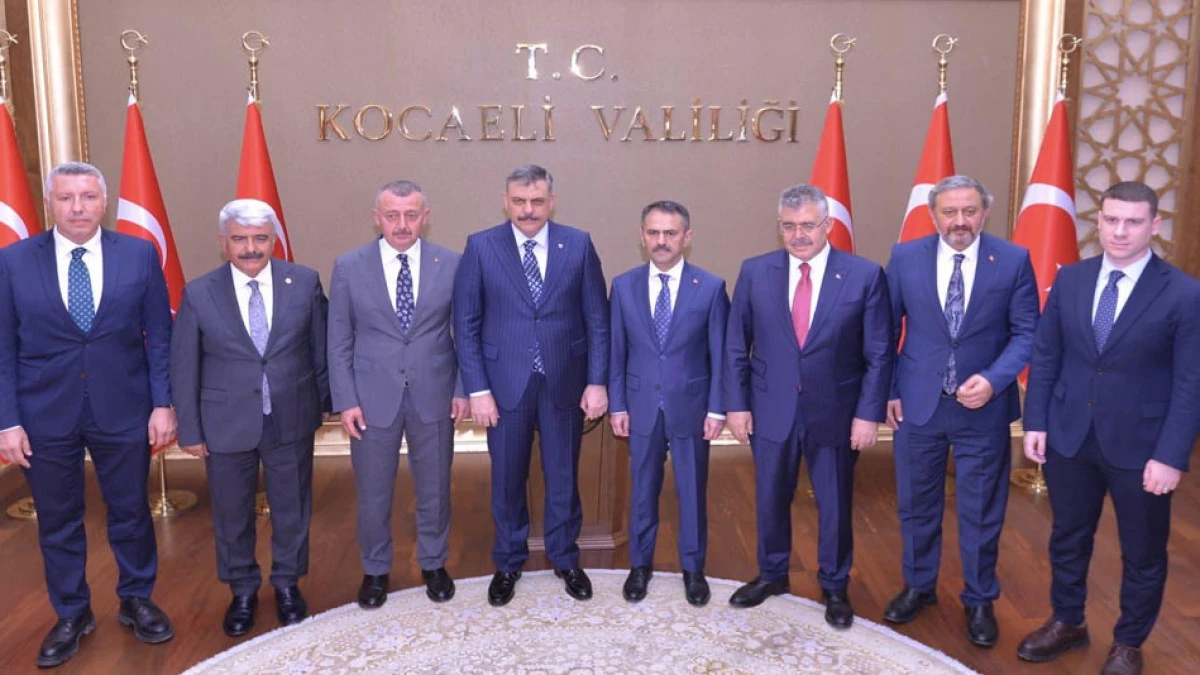  İ&ccedil;işleri Bakanı Mustafa &Ccedil;ift&ccedil;i, Kocaeli Valiliğini Ziyaret Etti