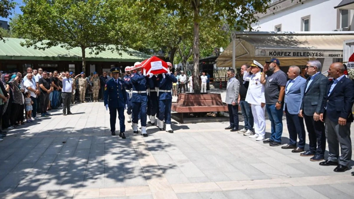 Kıbrıs Gazisi Erencan son yolculuğuna uğurlandı