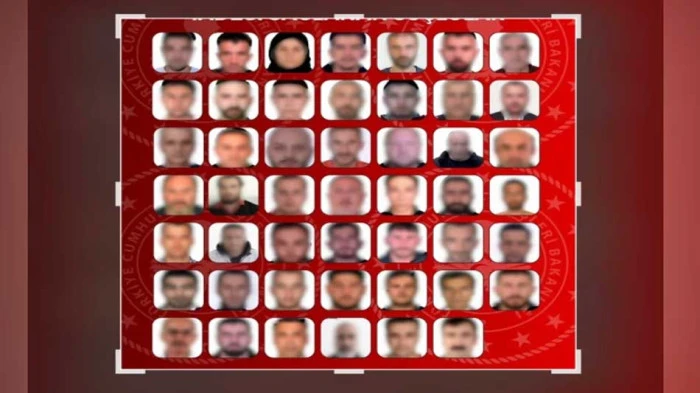Kırmızı b&uuml;ltenle aranıyorlardı. Hepsi T&uuml;rkiye&rsquo;ye iade edildi 