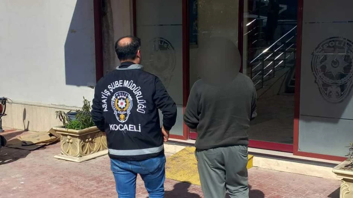 Kocaeli Polisinden ka&ccedil;amadı!