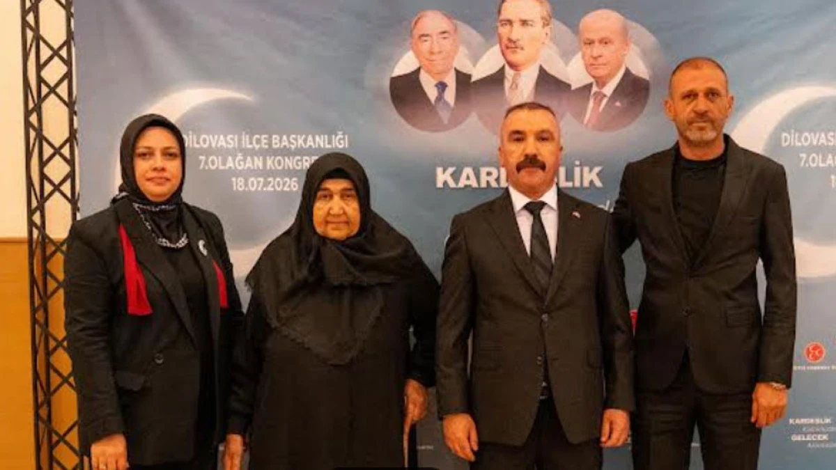 MHP Dilovası Kongresine, şehidimizin annesi damga vurdu