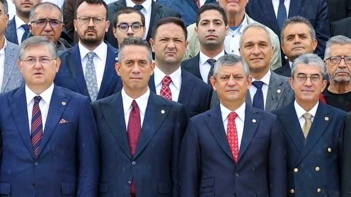  &Ouml;zg&uuml;r &Ouml;zel&rsquo;in A Takımı belli oldu