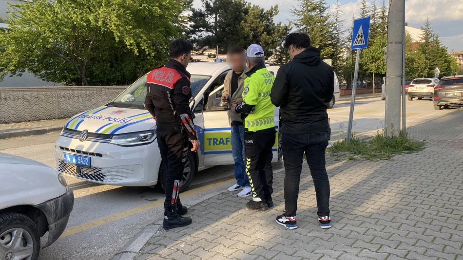 Polise yakalandı