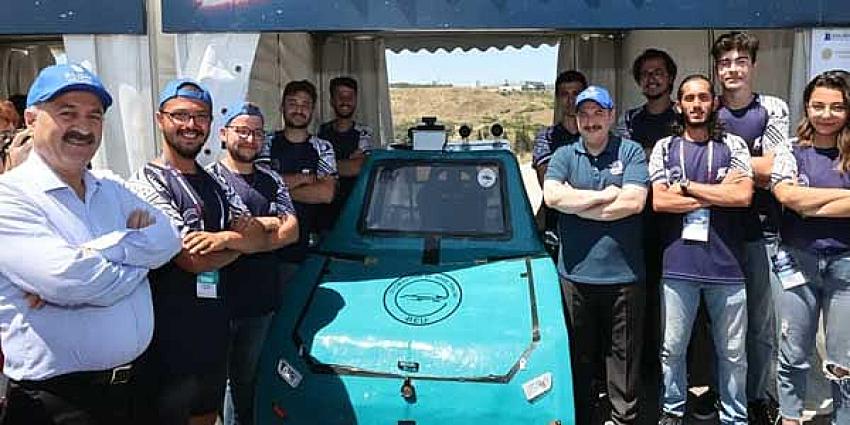 Robotaksi Binek Otonom Araçları Gebze'de yarışıyor