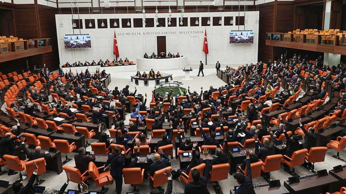 Ter&ouml;rs&uuml;z T&uuml;rkiye Yasası tarihi oyla kabul edildi
