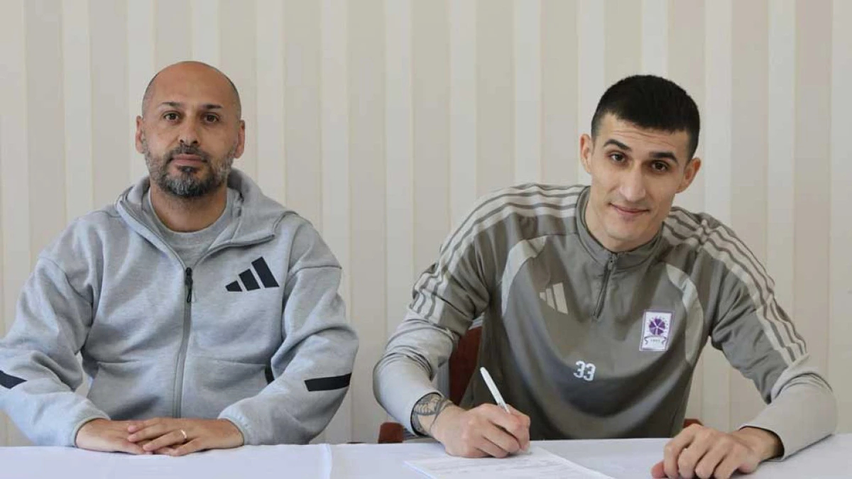 &Uuml;beyd Adıyaman Gebzespor i&ccedil;in imzayı attı