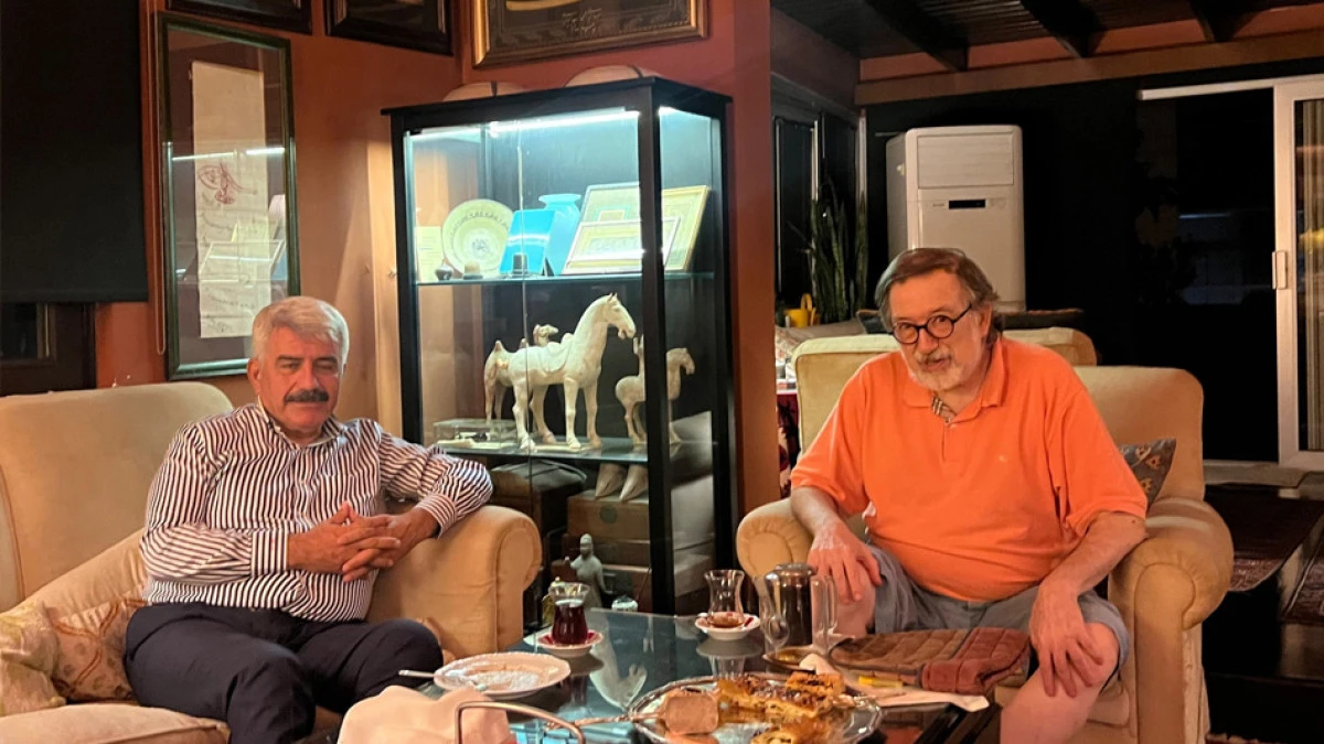 &Uuml;nl&uuml; isim, Milletvekili H&uuml;lag&uuml;'n&uuml;n yakın dostu &ccedil;ıktı