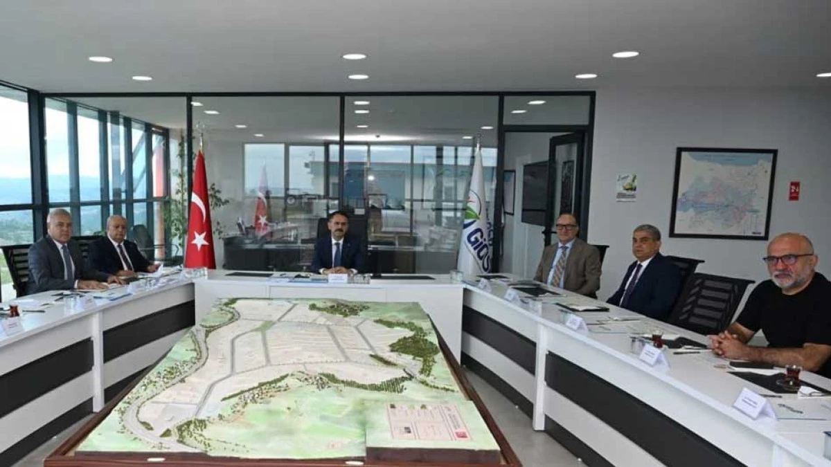Vali Aktaş Kandıra Organize Sanayiyi topladı